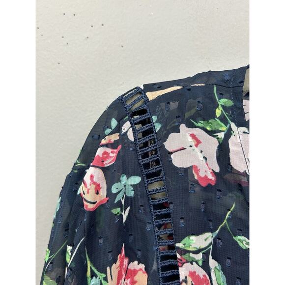 Time and Tru Lace Peasant Top Womens Plus size XXL 20 Blue Floral‎ 2 Piece - Picture 5 of 9